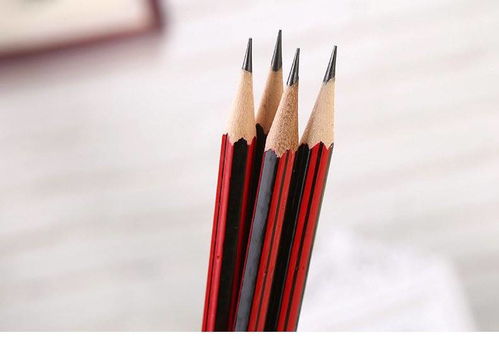 小學(xué)生木HB無毒鉛筆 兒童學(xué)習(xí)文具的安全與實用之選